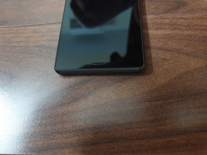ĐT Sony xperia Z3 3.jpg