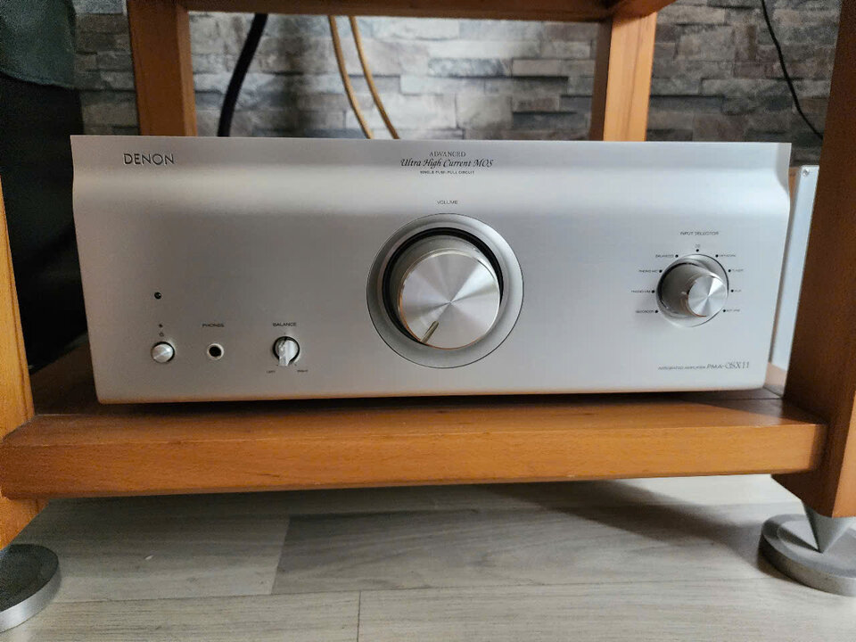 02. Denon.jpg