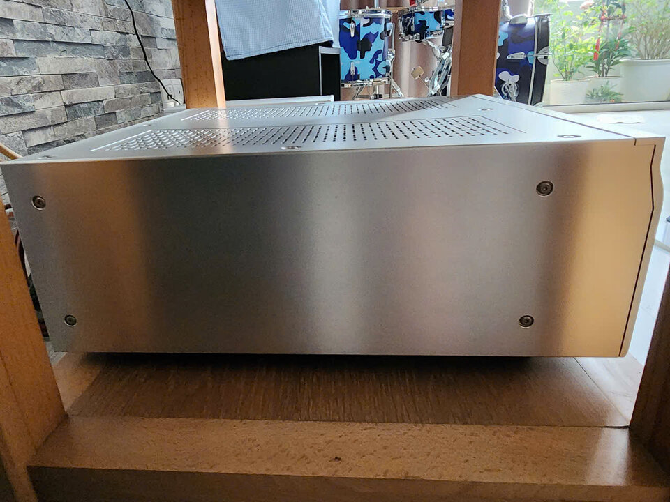 05. Denon.jpg