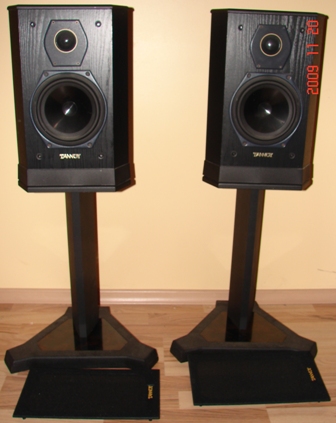 13727518861268031898_Tannoy605.JPG