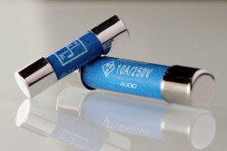 250_3276004_0_c___u_ch___furutech_nh_____20mm_.jpg