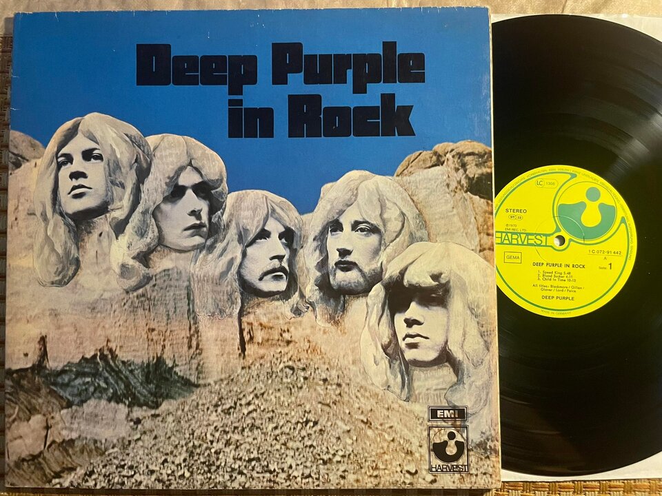 299709670_2900573490251926_7705840068193874972_n.jpg