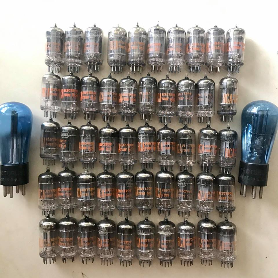 30742989_1649512888450135_3391047830343778304_n.jpg
