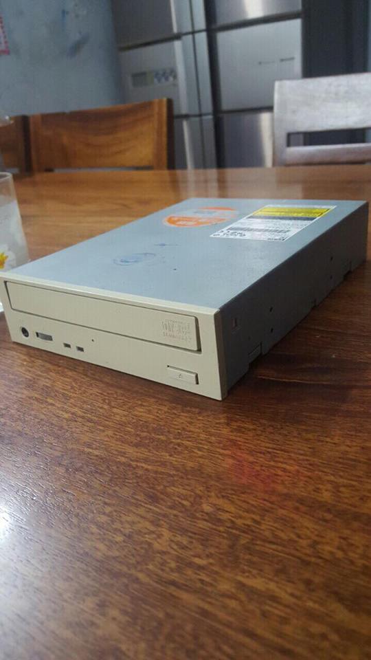 36430070_2095908010682275_7249647892179189760_n.jpg