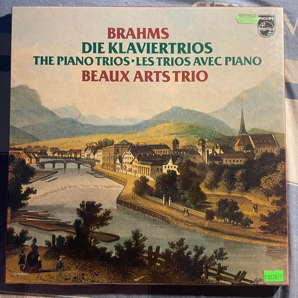 5535 (3).jpg