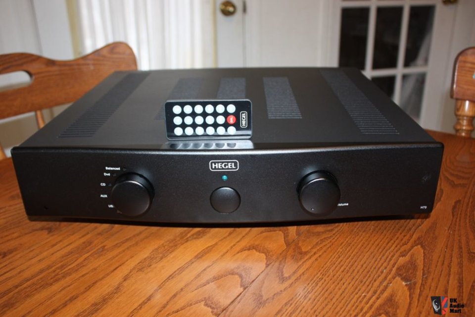 554819-hegel_h70_integrated_amp_with_dac.jpg