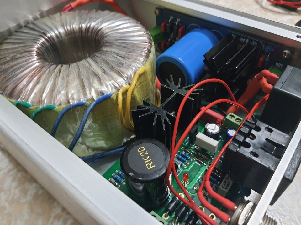 5fc76ba56c0fbe51e71e.jpg