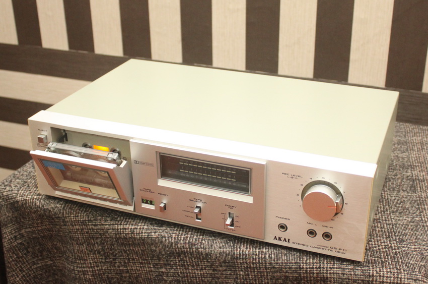 AKAI  CS-F11....jpg