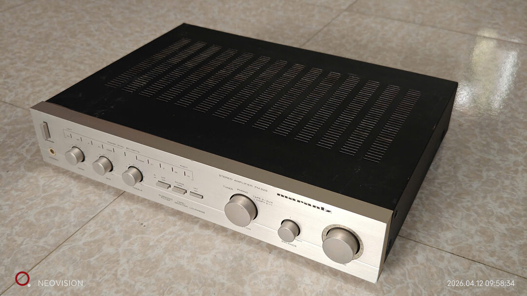 ampli marantz.jpg