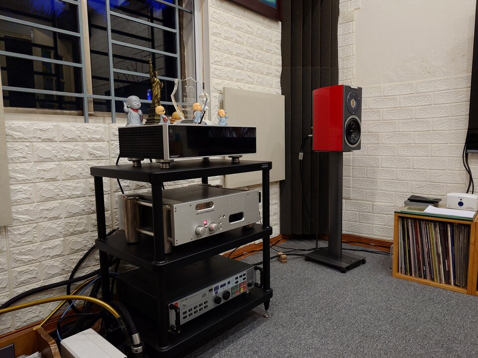 Anh Audio.jpg