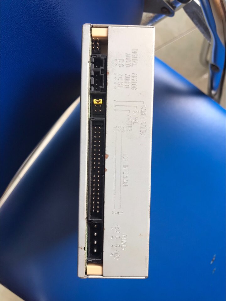 ASUS 2.jpg