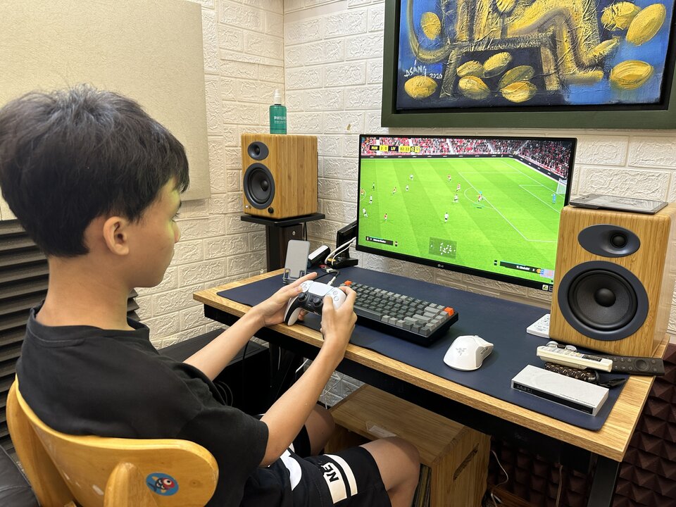 Audioengine A5+.jpg