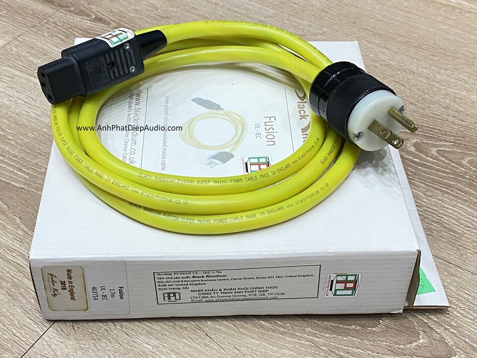 Black Rhodium Fusion Mains Cable - hop 2.jpg