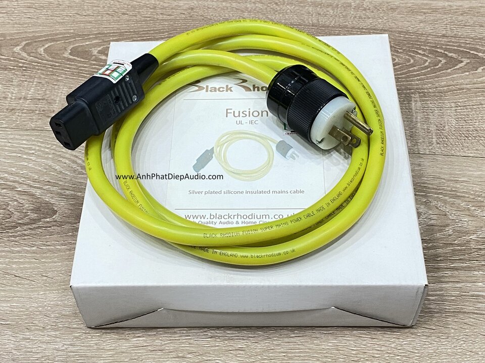 Black Rhodium Fusion Mains Cable - hop 3.jpg