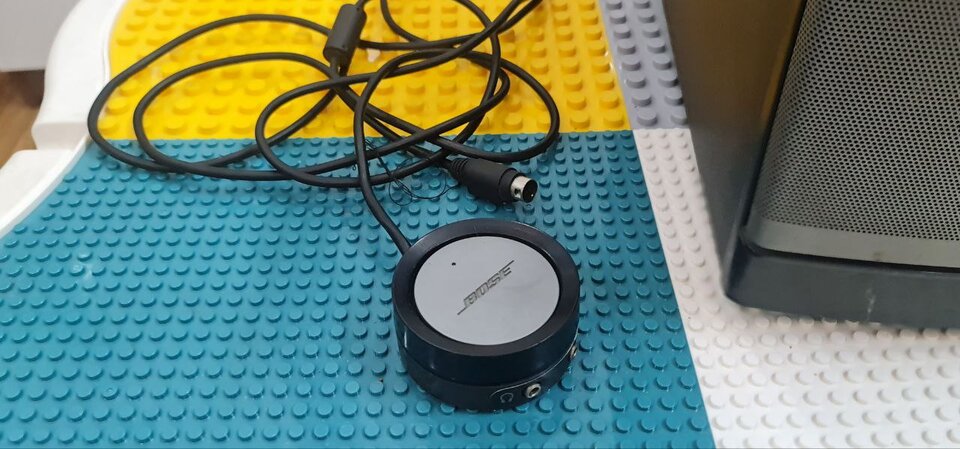 Bose2.jpg