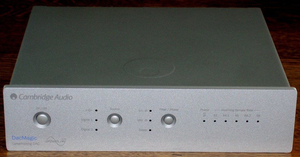 cambridge-audio-dac-magic-front-main-large.jpg