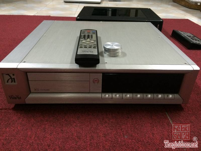 CDP Wadia 302 (1).jpg