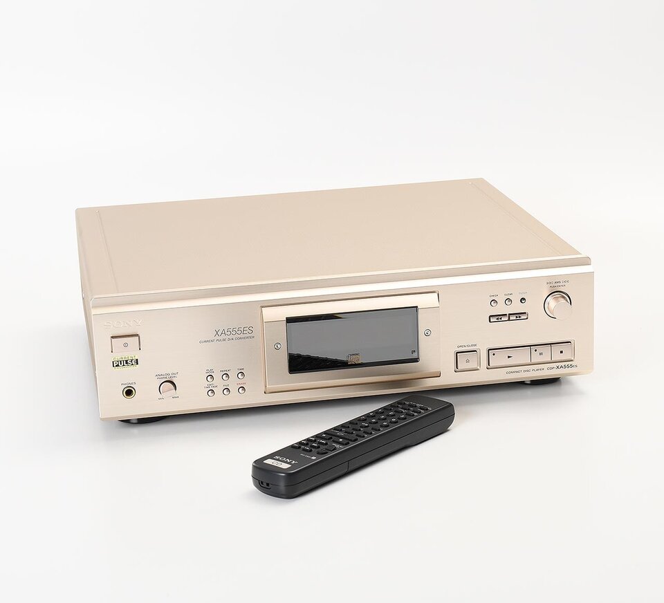cdp-xa555es.jpg