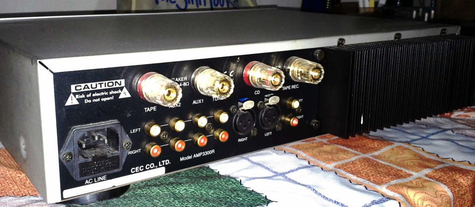 CEC 3300R - back2.jpg