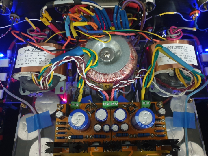 CONRAD JOHNSON CL PRT05A 1.jpg