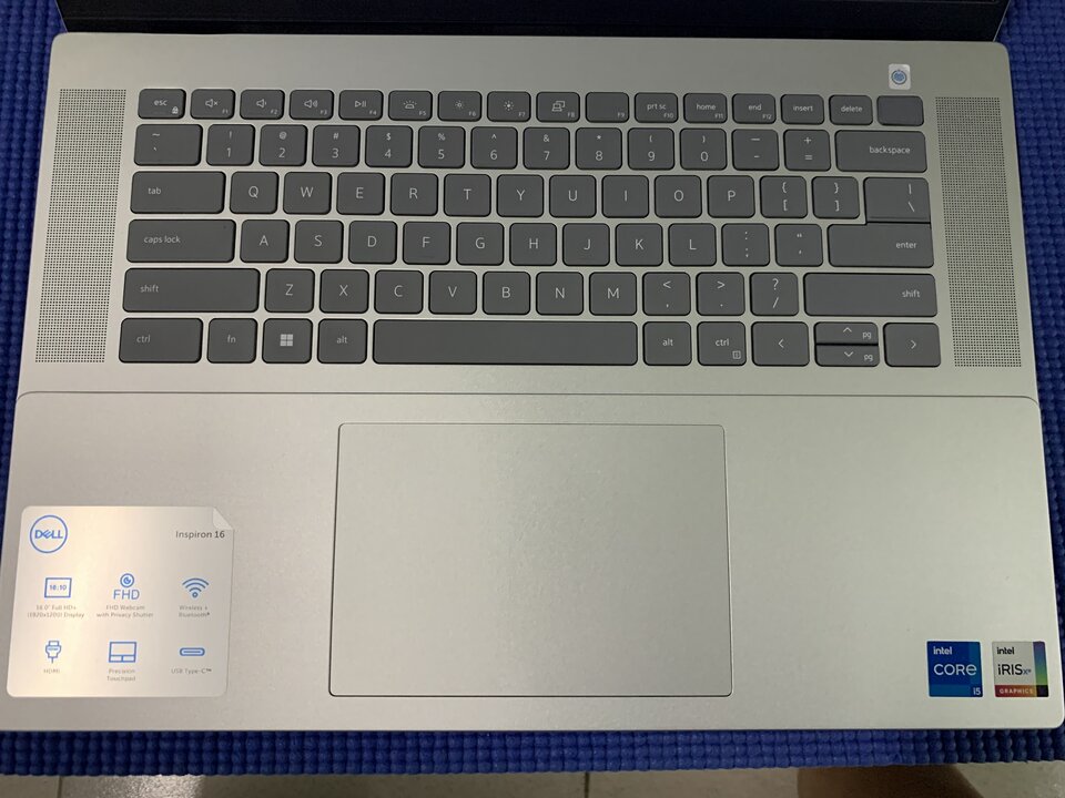 Dell - 2.jpg
