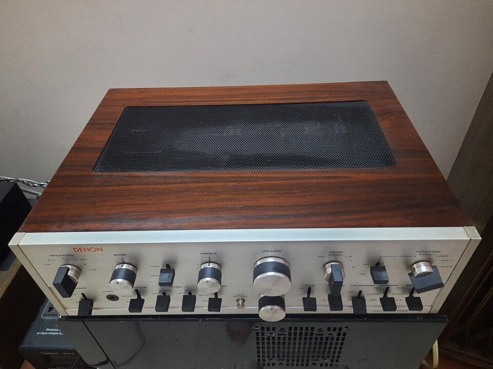 Denon PMA-700Z_2.jpeg