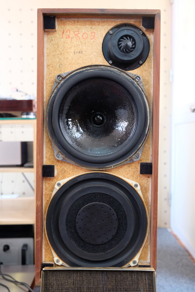 DSCF7593.JPG