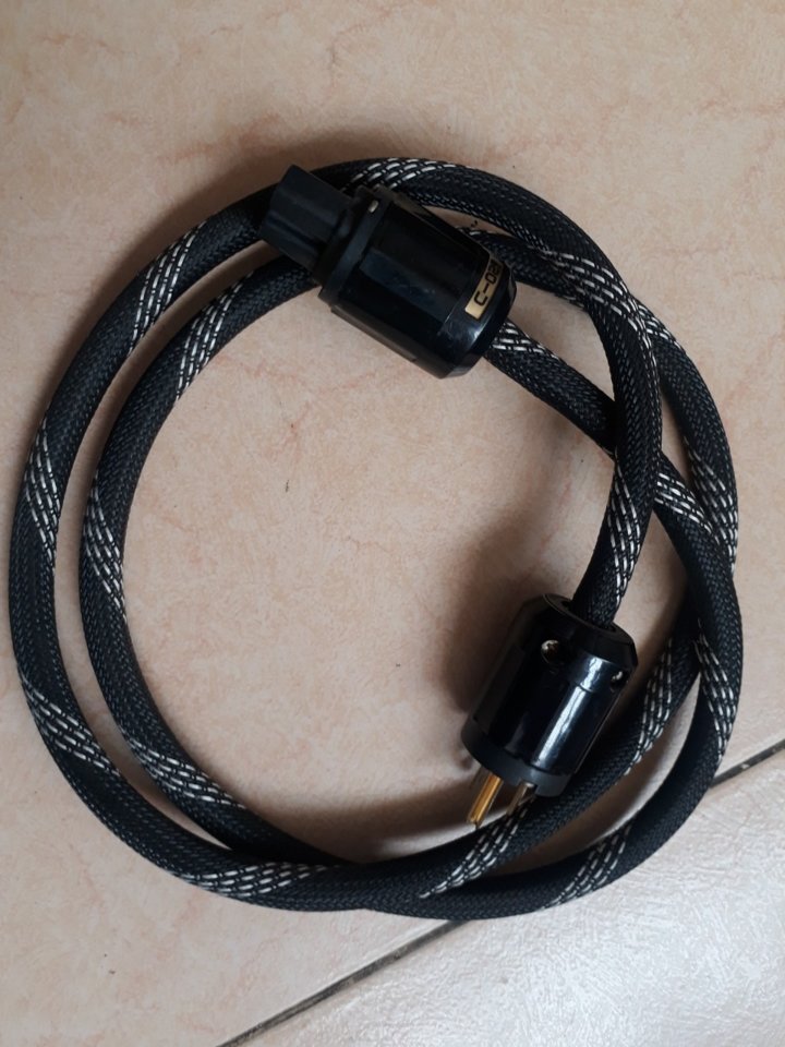 IMG-26b6617381a738dff3e2580a105809e8-V.jpg