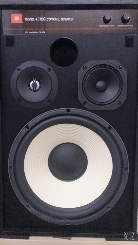 JBL 4312G 2 (1).jpg