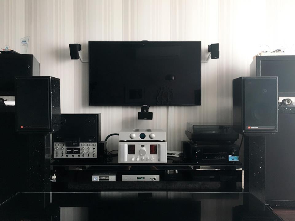JBL3.jpg