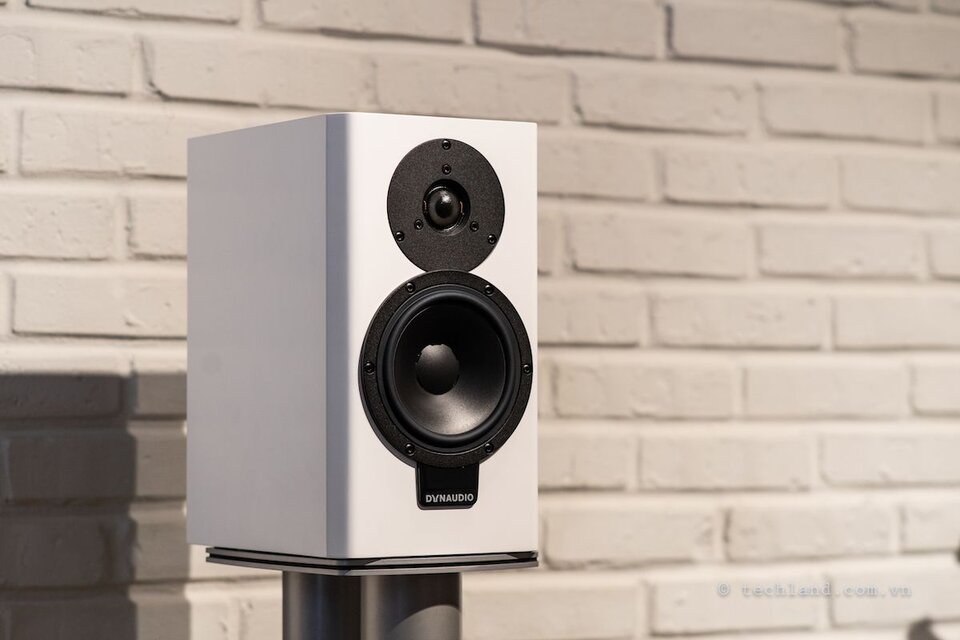 loa-bookshelf-tich-hop-amli-DYNAUDIO-XEO-20-4.jpg