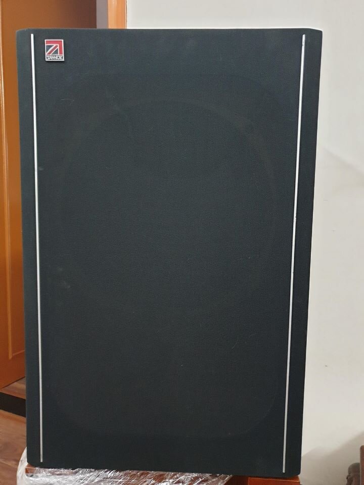 Loa tannoy impulse 15 e cang.jpg