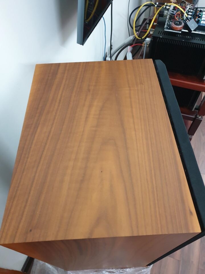 Loa tannoy impulse 15 top.jpg