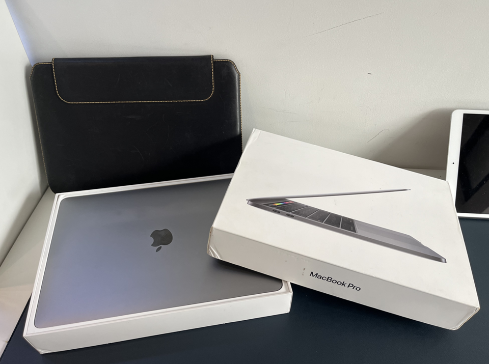 Macbook Pro-2019.1.png
