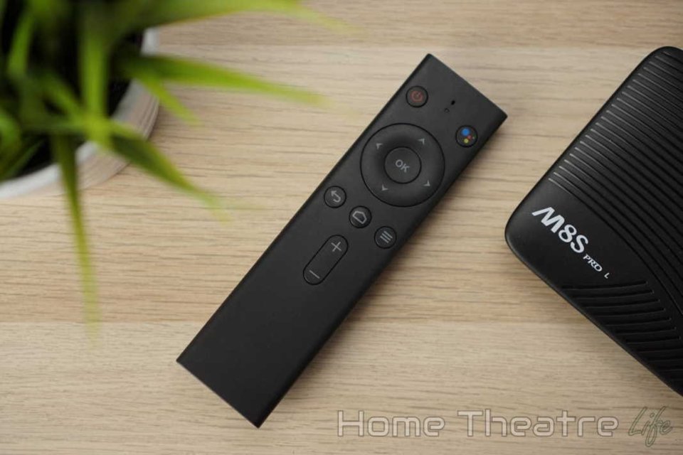 Mecool-M8S-Pro-L-Review-Bluetooth-Remote-1068x712.jpg