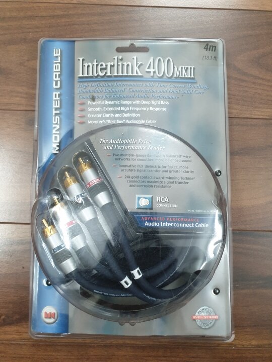 Monster RCA interlink 400 MK II 4M.jpg