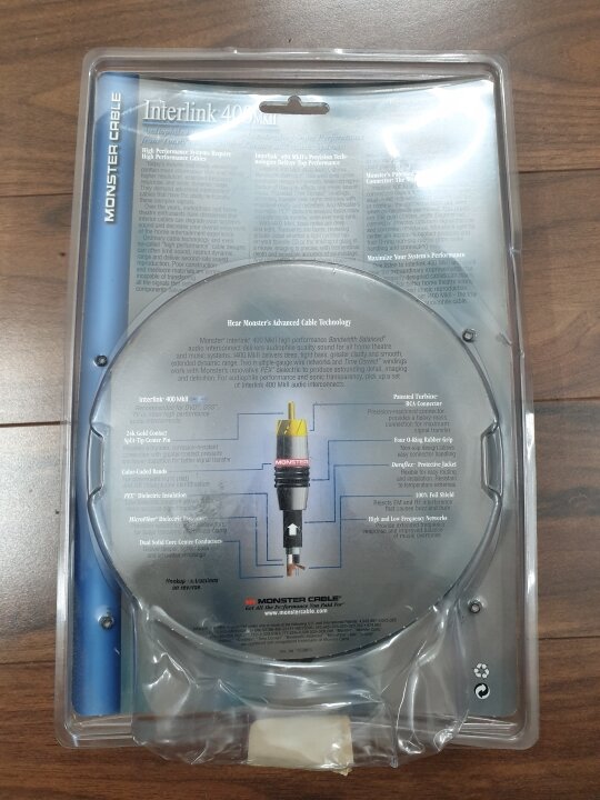 Monster RCA interlink 400 MK II 4M rear.jpg