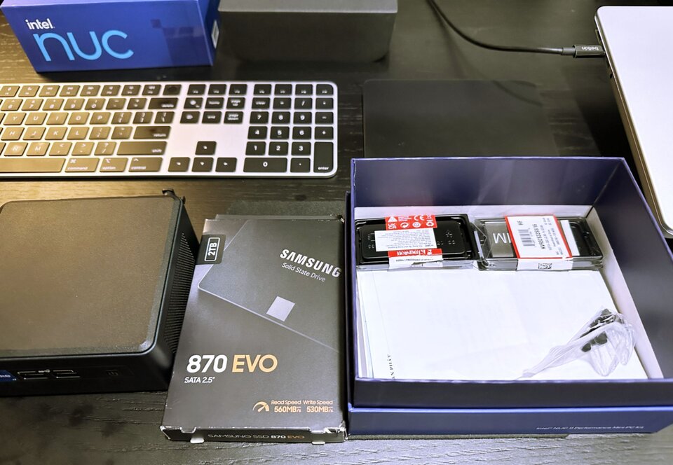 NUC 11 1.jpg