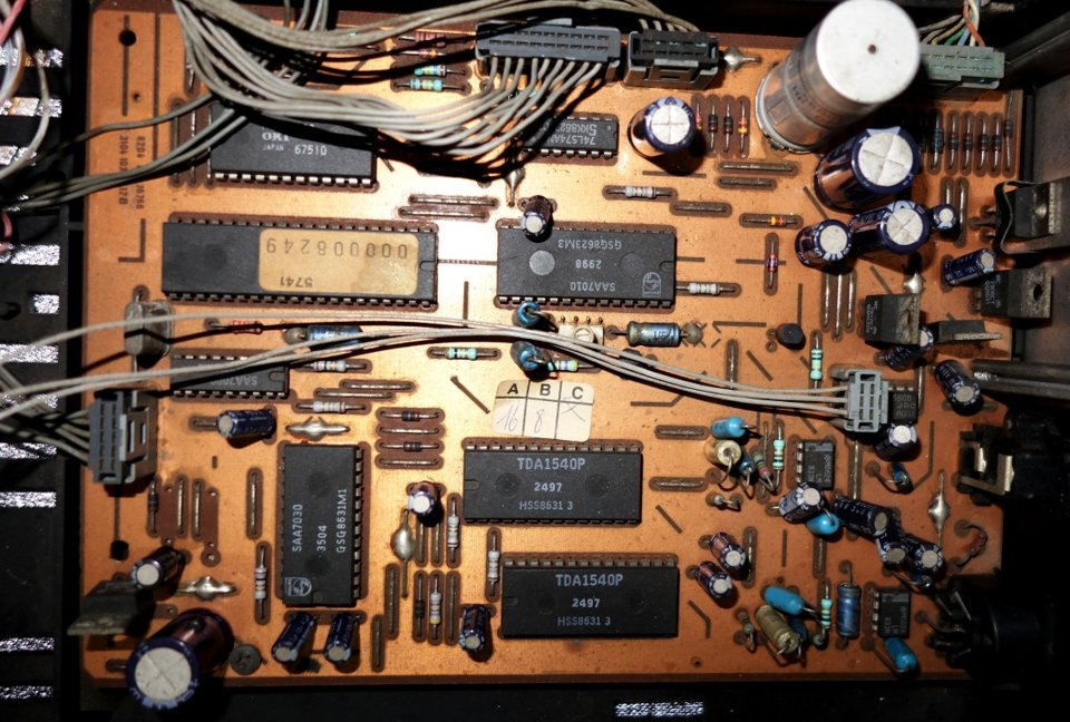 philips 350 inside2.jpg