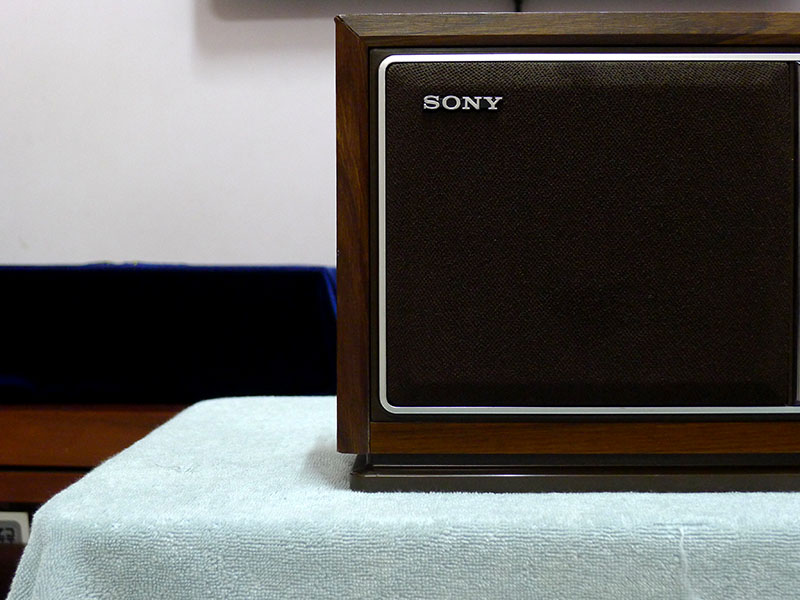 Radio Sony 9740W-02.jpg