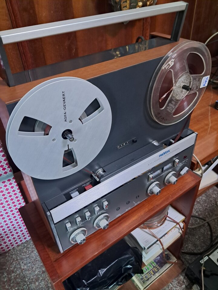 revox 4 track.jpg