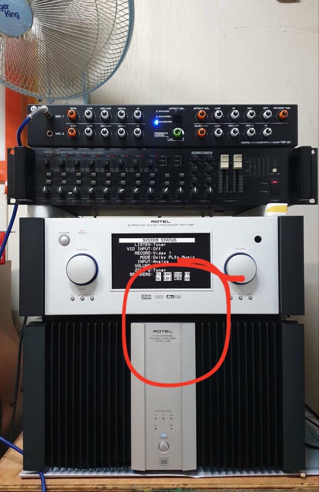 ROTEL RMB 1095 và RSP 1098.jpg