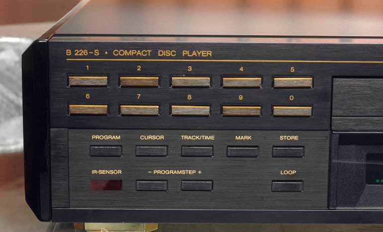 Screenshot_2019-03-29 revox b226 s - Tìm với Google.jpg