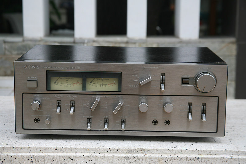 Sony TA-E7B - 1.jpg