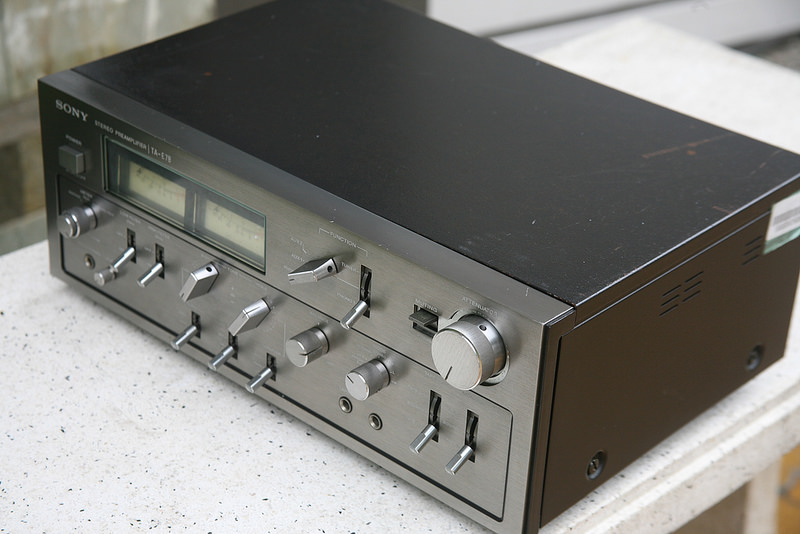 Sony TA-E7B - 3.jpg