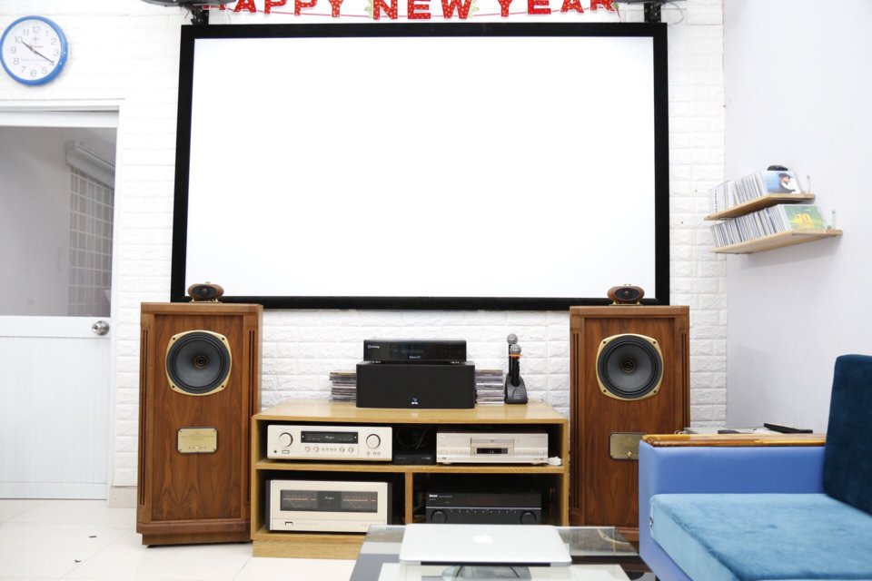 tannoy1.jpg