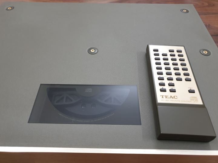 Teac 10 top.jpg