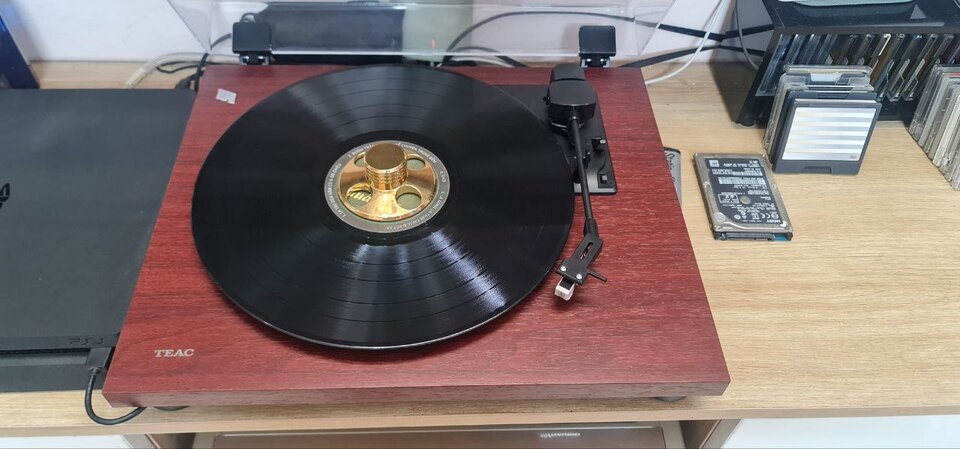 teac3.jpg