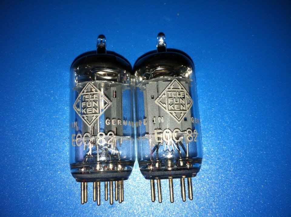 Telefunken-12au7-Smooth-Plates.jpg