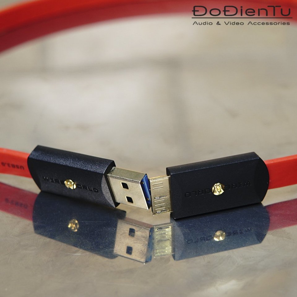 wireworld_starlight_8_usb_3.0_a_micro_b_805ffd9e497f4b0c92cb3699beac400b.jpg